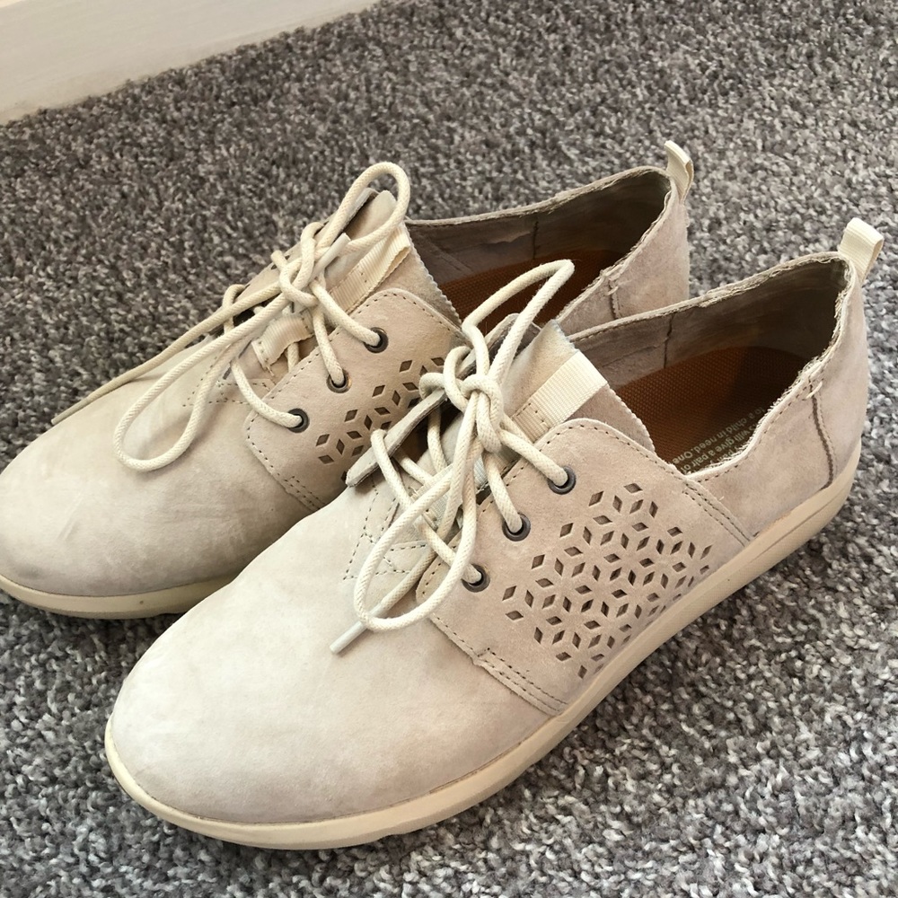 TOMS Beige Suede Sneakers